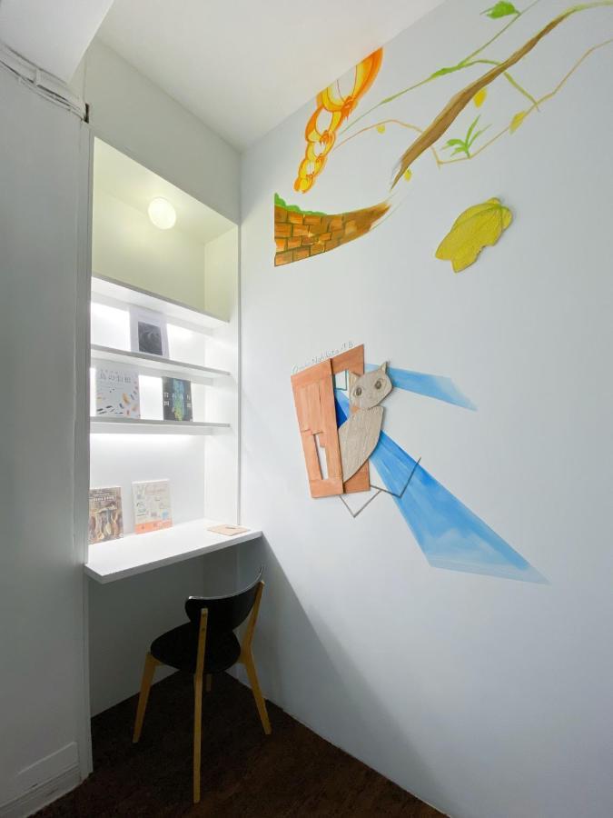 Flip Flop Hostel - Main Station Taipei Esterno foto
