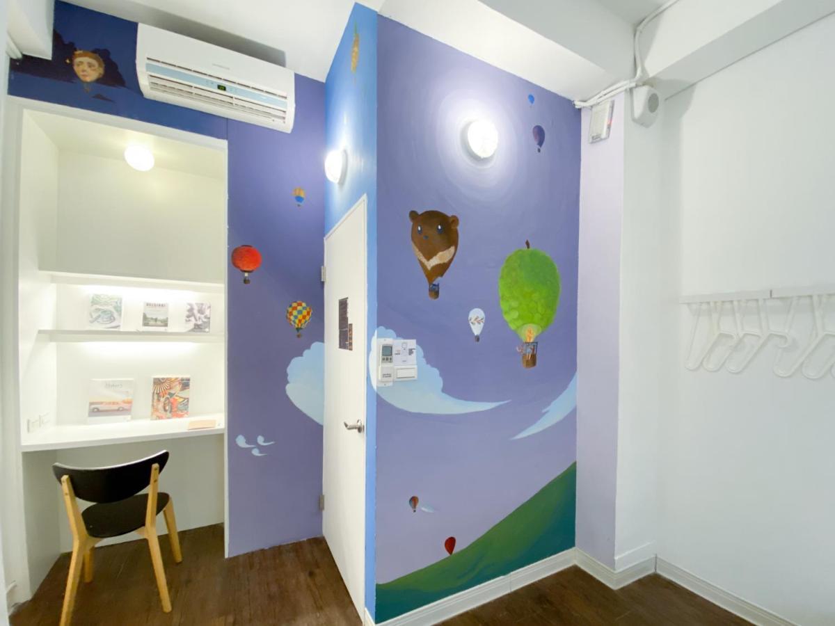 Flip Flop Hostel - Main Station Taipei Esterno foto