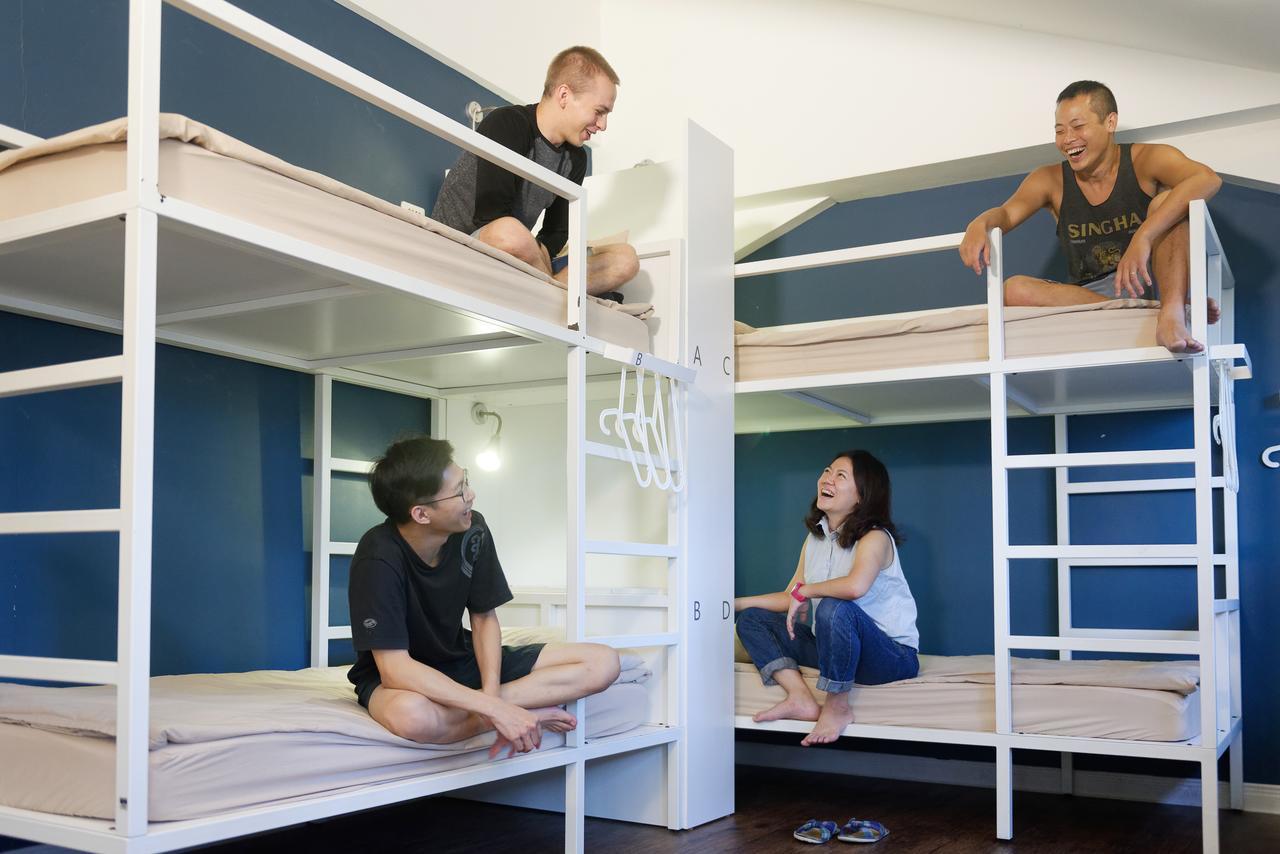 Flip Flop Hostel - Main Station Taipei Esterno foto